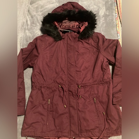 Jason Maxwell NWT Outerwear Faux Fur Around Hood XL Zip Snaps Pockets Drawstring - Picture 1 of 12